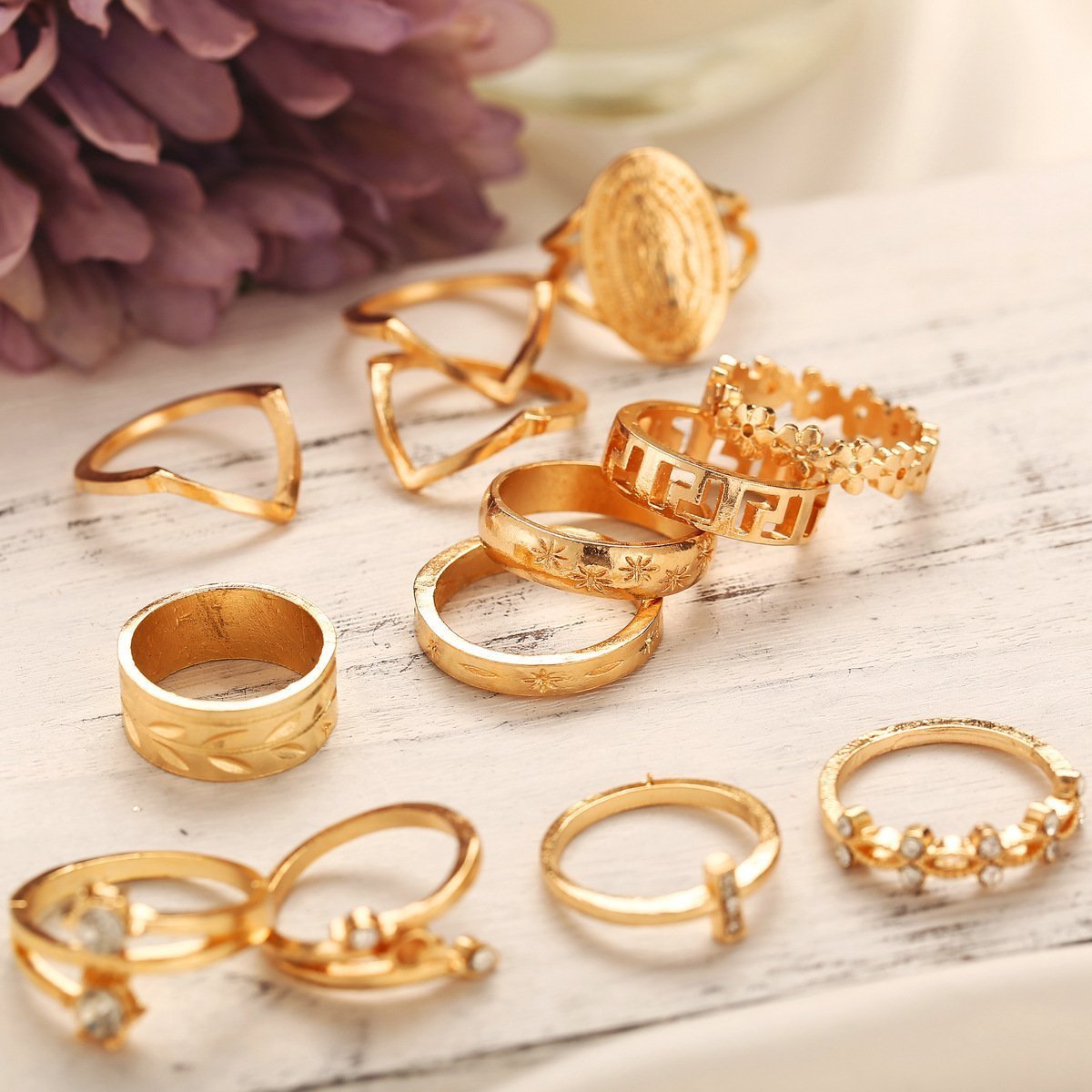 13-teiliges Medaillon-Ring-Set mit österreichischen Kristallen, 18 Karat vergoldeter Ring, italienisches Design