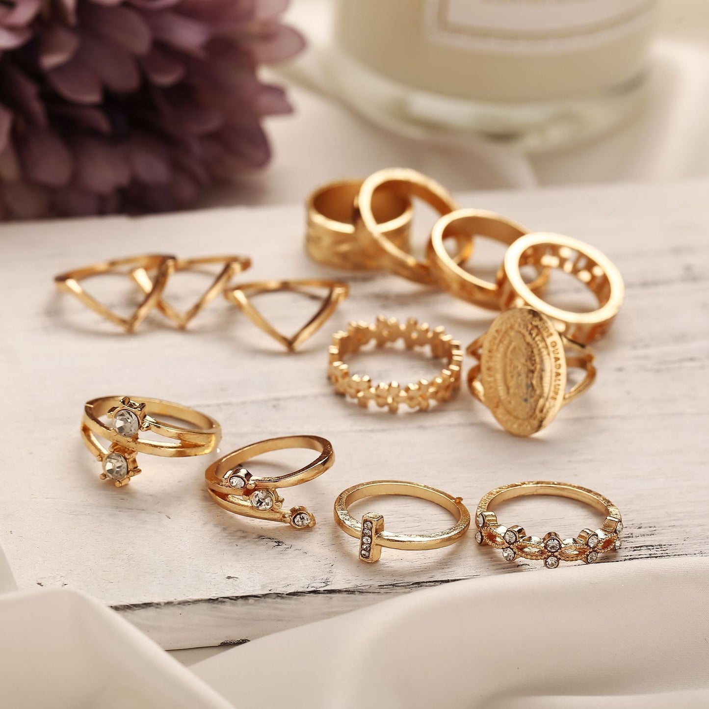 13-teiliges Medaillon-Ring-Set mit österreichischen Kristallen, 18 Karat vergoldeter Ring, italienisches Design